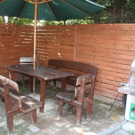Ugeni, 3 Pokojowy Apartman *